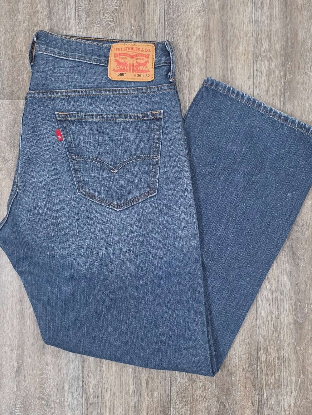 Levi's Relaxed Men's 569 Jeans-Size 36x32